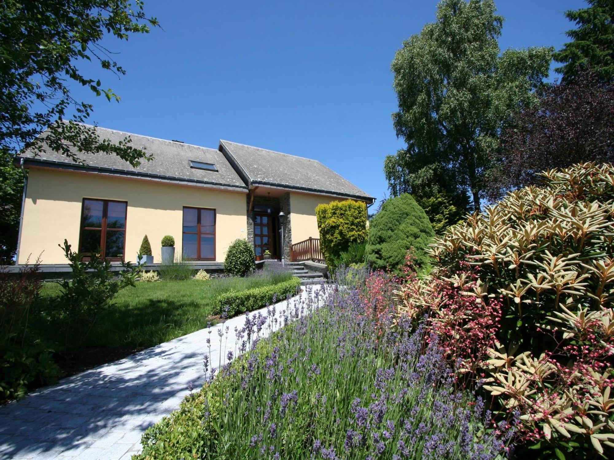 Peaceful Cottage In Ardennes With Private Terrace Bastogne Exterior foto